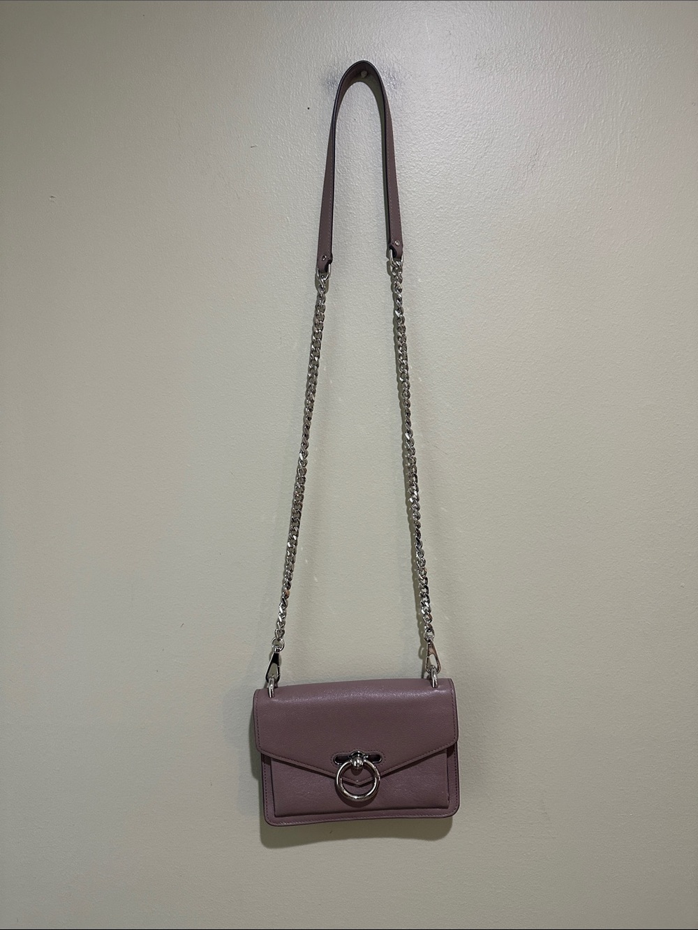 🔥Rebecca Minkoff Mauve Leather Crossbody with Silver Chain